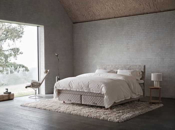 bed-continental-dux-80-sustainable-comfort-pie-comfort-astoria-headboard-2-v2.tif