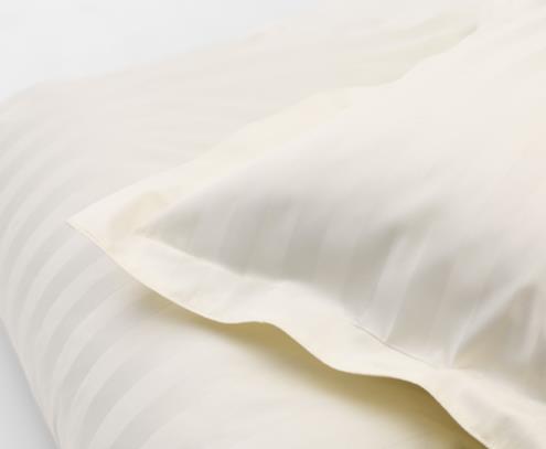 DUX roupa de cama bege riscas cetim