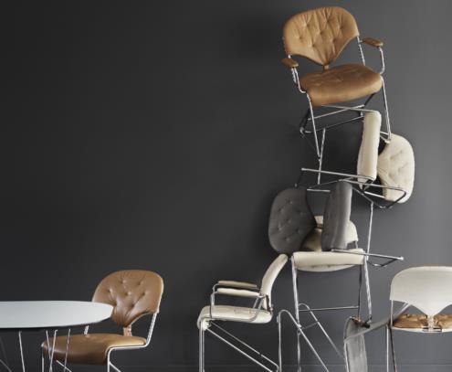 Sam cadeirão cromado camel natural